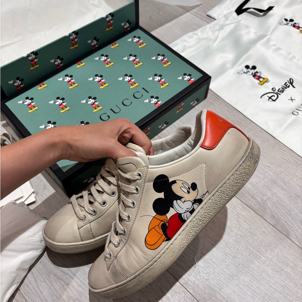 Authentic Gucci Disney Micky Mouse Sneakers Size 37（fit 7.5/ 37.5）